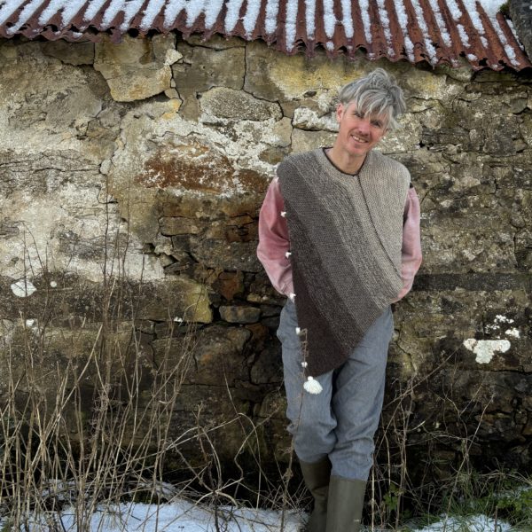 Meditation poncho kit designed by Heike Gittins - Image 7